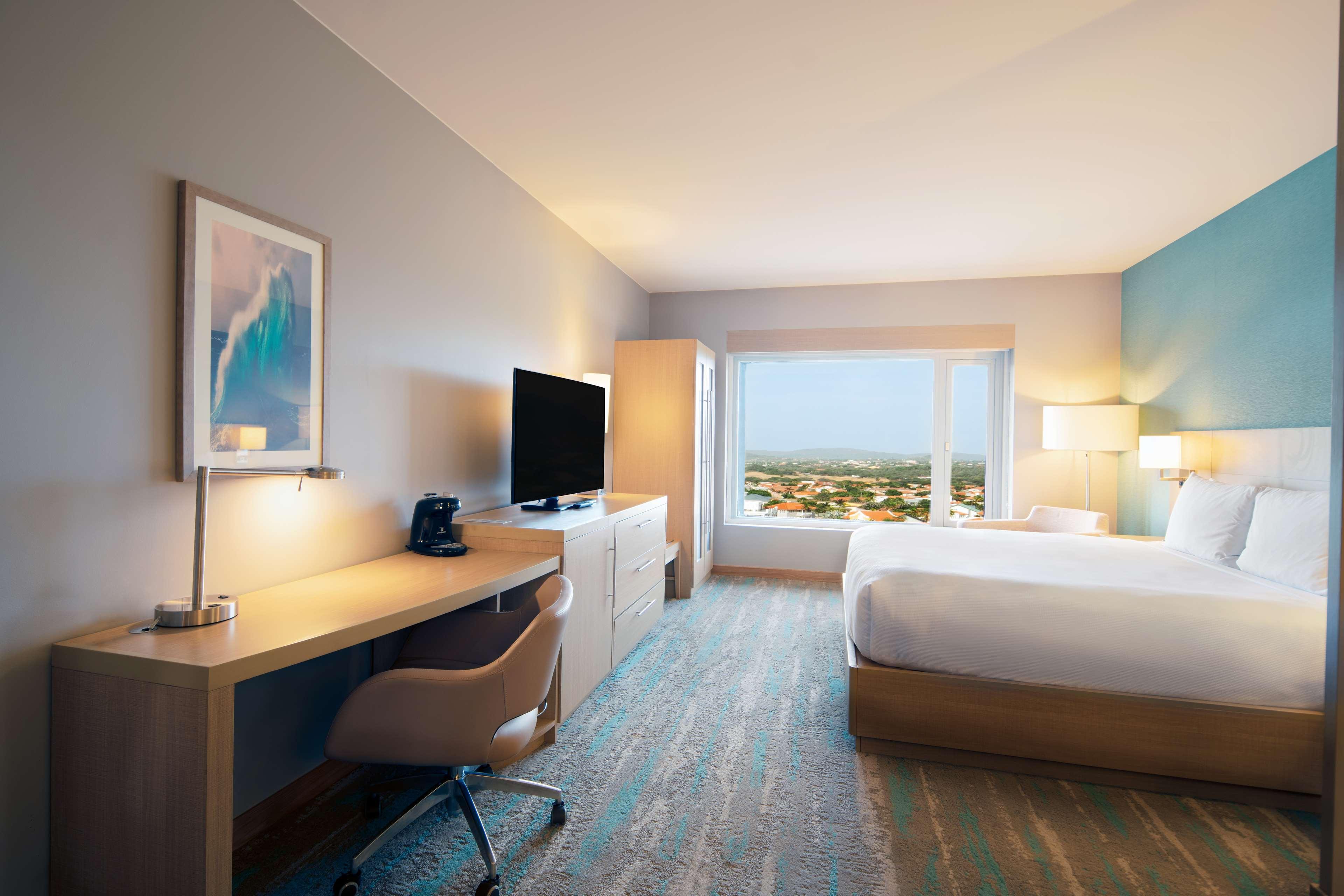 Suite King con Divano-Letto e Doccia Disabili - Accesso Disabili